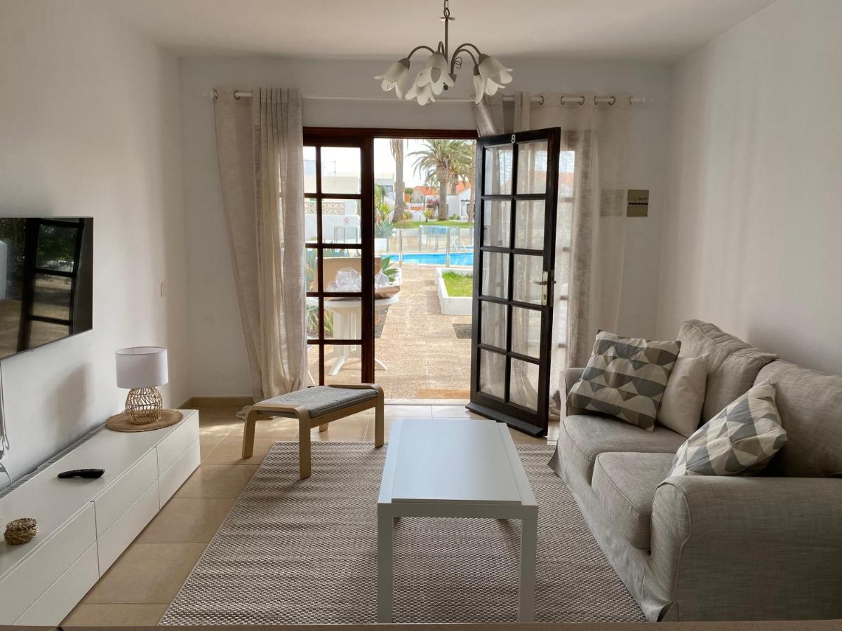 Estrella Del Mar 8. 1 Bedroom Villa With Pool And Gardens 300 Metres From The Beach Corralejo Eksteriør bilde